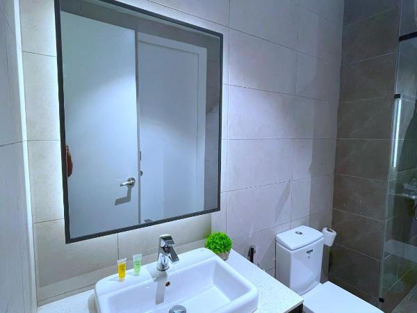 Axon Residence Near Pavilion : photo 5 de la chambre appartement 3 chambres avec vue