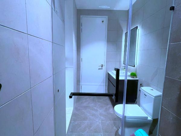 Axon Residence Near Pavilion : photo 5 de la chambre appartement supérieur