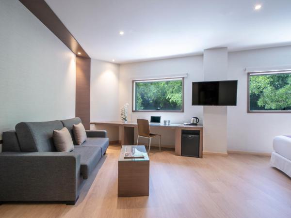 Hotel Granada by Pierre & Vacances : photo 2 de la chambre suite junior