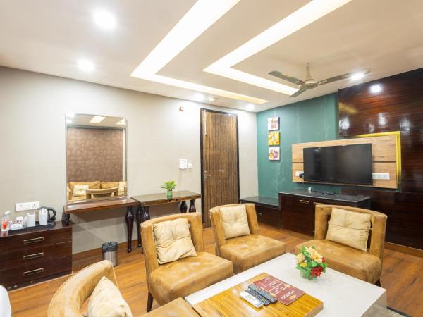 Hotel Gold Souk - Karol Bagh : photo 4 de la chambre suite supérieure lit king-size