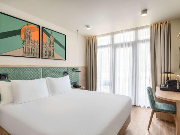 Hilton Garden Inn Debrecen City Center : photo 3 de la chambre chambre lit king-size