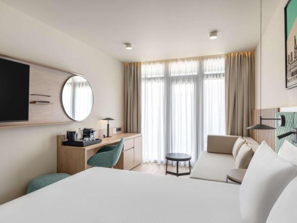 Hilton Garden Inn Debrecen City Center : photo 2 de la chambre chambre lit king-size