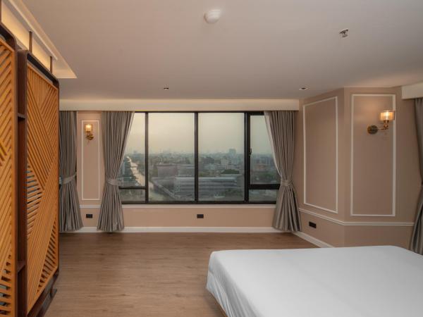 Alexander Hotel : photo 7 de la chambre suite - vue sur ville