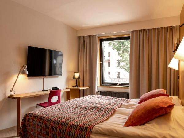 Centro Hotel Turku : photo 2 de la chambre chambre lit king-size