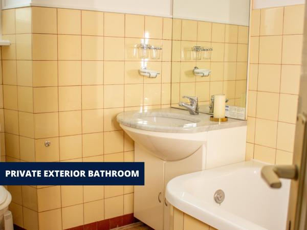 Easy Stay by Hotel La Perla : photo 6 de la chambre chambre double avec balcon