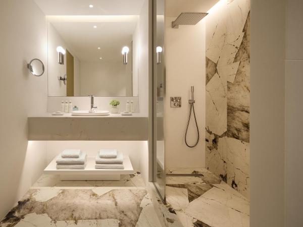 The Roc Club : photo 6 de la chambre club 1 bedroom suite, sea & astir marina views