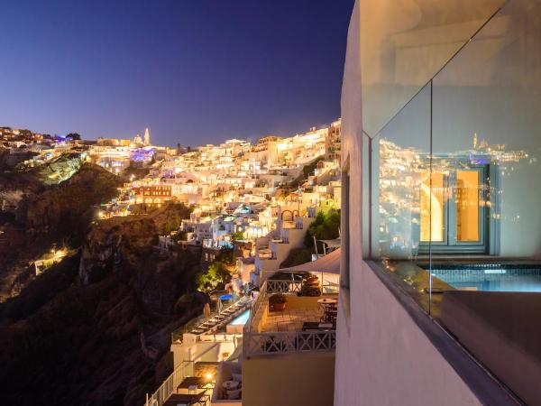 Keti Hotel : photo 10 de la chambre suite lit king-size avec jacuzzi