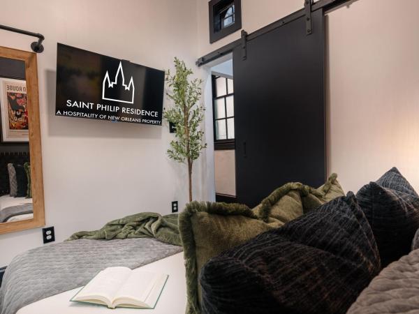 Saint Philip Residence : photo 2 de la chambre studio avec vue sur jardin