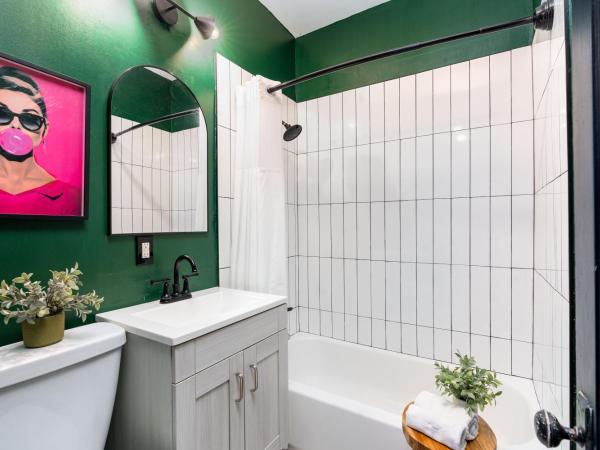 Saint Philip Residence : photo 1 de la chambre studio avec balcon