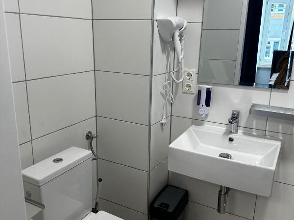 Hotel Linzer City : photo 8 de la chambre chambre deluxe double ou lits jumeaux