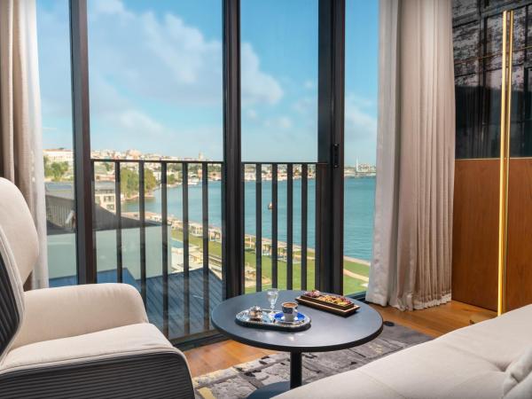 Rixos Tersane Istanbul : photo 2 de la chambre deluxe king room - partial sea view