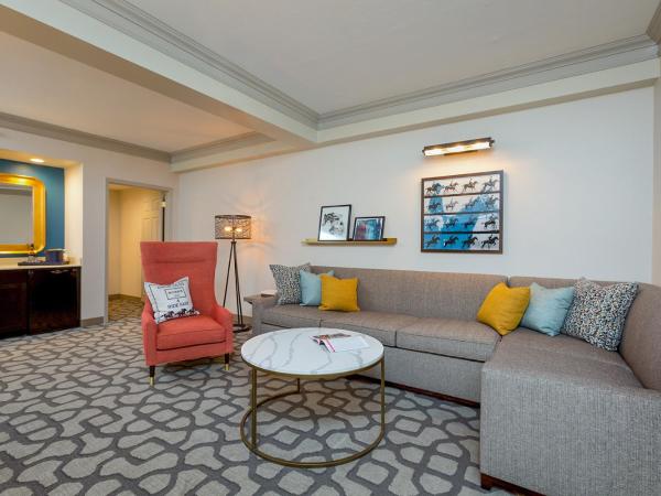 Galt House Hotel, A Trademark Collection Hotel : photo 3 de la chambre appartement 1 chambre - vue sur eau - non-fumeurs/tour est