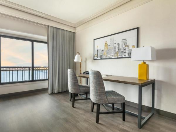 Galt House Hotel, A Trademark Collection Hotel : photo 2 de la chambre two-bedroom suite with waterview - non-smoking
