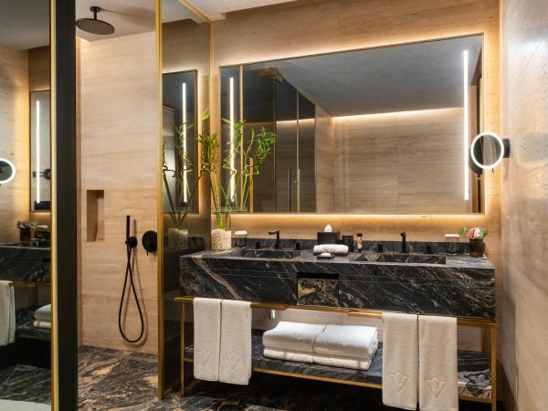 Rixos Tersane Istanbul : photo 8 de la chambre one-bedroom executive suite with terrace and sea view