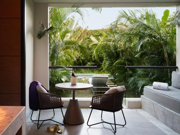 SLS PLAYA MUJERES : photo 3 de la chambre captivate swim-out king room