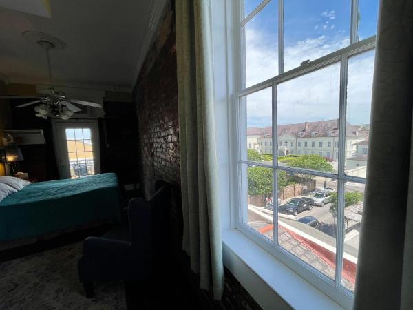 Hotel Villa Convento : photo 6 de la chambre chambre lit queen-size avec balcon
