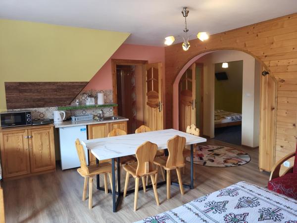 Apartamenty i pokoje gościnne Nowita : photo 4 de la chambre studio avec balcon