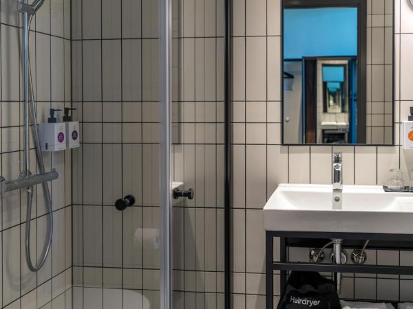 Quality Hotel Panorama : photo 7 de la chambre chambre double