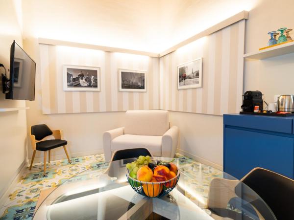 Fortaleza Charme House : photo 9 de la chambre chambre triple - vue sur jardin