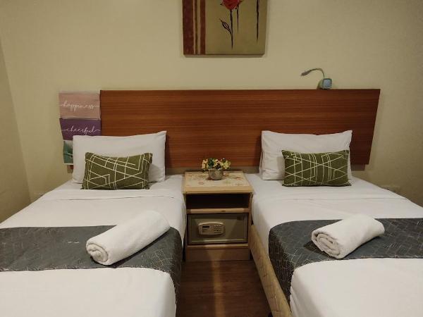 SCC Hotel City Centre : photo 1 de la chambre chambre lits jumeaux standard