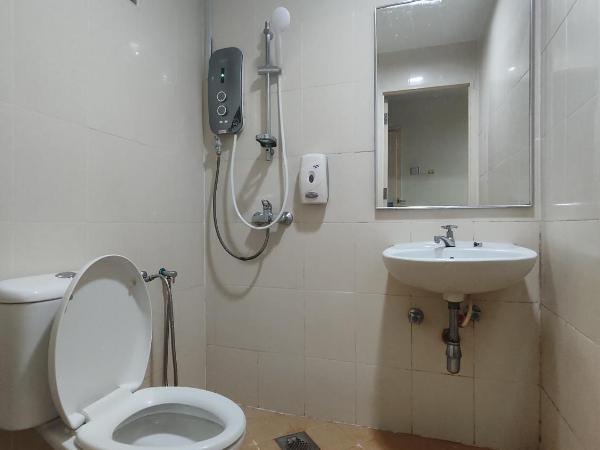 SCC Hotel City Centre : photo 4 de la chambre chambre lit queen-size deluxe