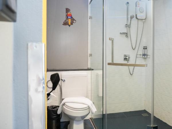 Mestyle Garage Hotel : photo 9 de la chambre chambre double standard avec balcon