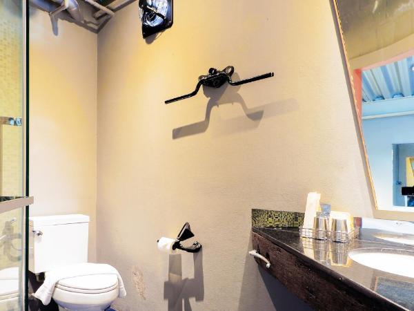 Mestyle Garage Hotel : photo 8 de la chambre chambre double standard