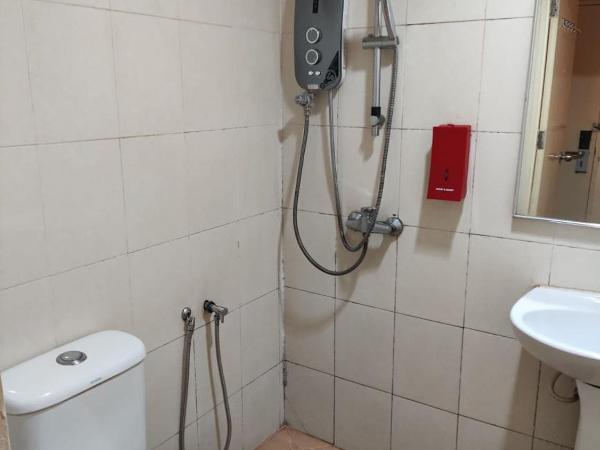 SCC Hotel City Centre : photo 3 de la chambre chambre lits jumeaux standard