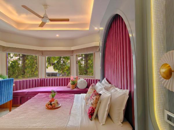 Hotel Sarang Palace - Boutique Stays : photo 3 de la chambre panoramic view room with day bed