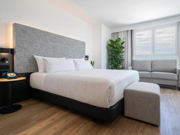 INNSiDE by Meliá Madrid Valdebebas : photo 1 de la chambre the loft with terrace connecting rooms