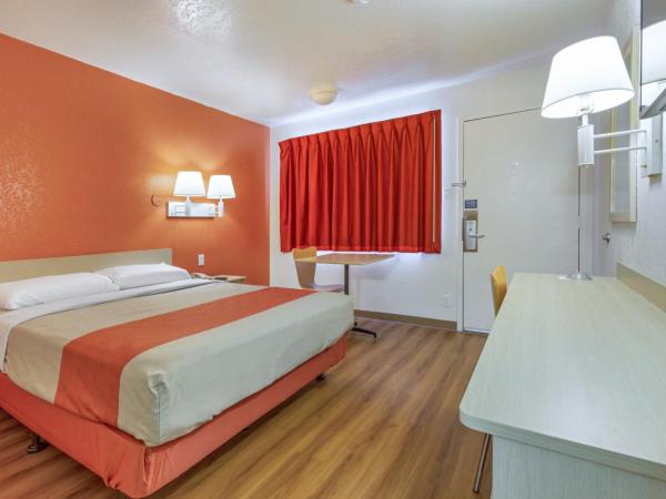 Motel 6-Phoenix, AZ - North Bell Road : photo 1 de la chambre chambre double deluxe
