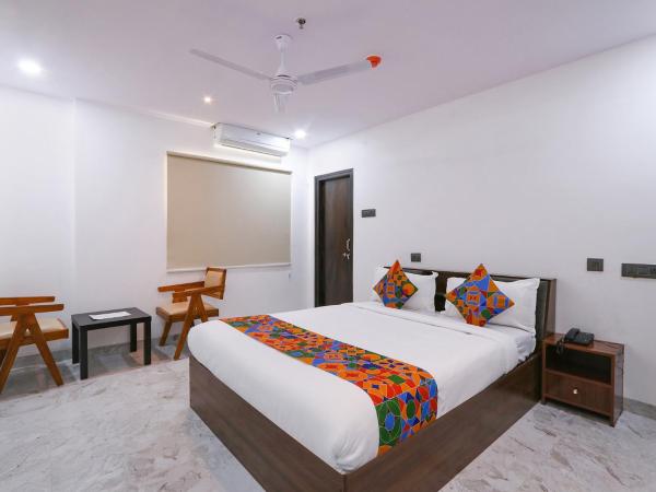 FabHotel RK Residency : photo 3 de la chambre chambre deluxe