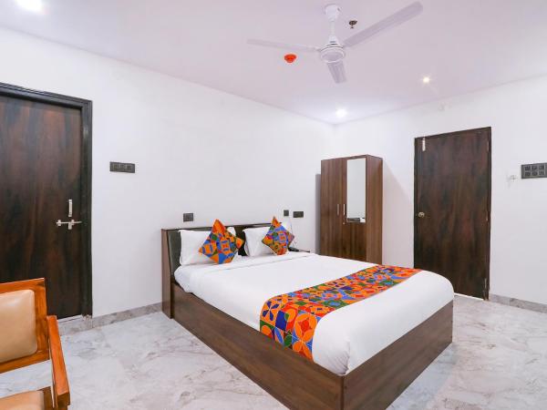 FabHotel RK Residency : photo 1 de la chambre chambre deluxe