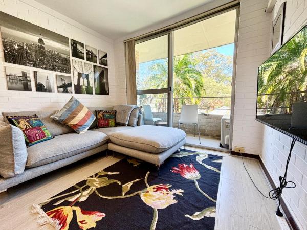 Urban Subiaco Oasis 1 Bedroom Unit : photo 8 de la chambre appartement avec balcon