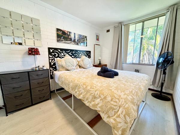 Urban Subiaco Oasis 1 Bedroom Unit : photo 1 de la chambre appartement avec balcon