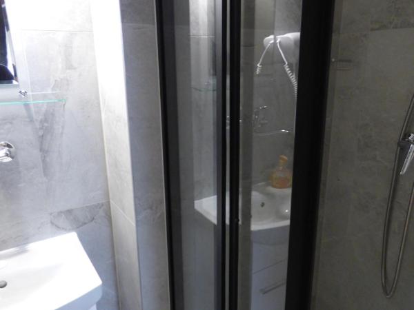 Hotel Svornost : photo 2 de la chambre chambre lits jumeaux