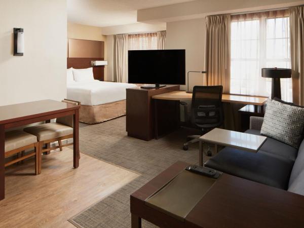 Residence Inn Arlington Rosslyn : photo 2 de la chambre studio lit queen-size avec canapé-lit