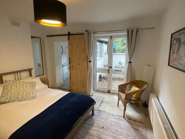 Central Victorian House : photo 8 de la chambre chambre double avec salle de bains privative