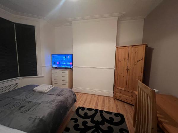 Private Rooms in Victorian House, Forest Hill, London : photo 4 de la chambre chambre double avec salle de bains commune