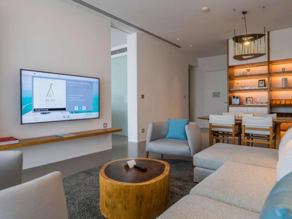 Nikki Beach Resort & Spa Dubai : photo 4 de la chambre suite signature - vue sur ville