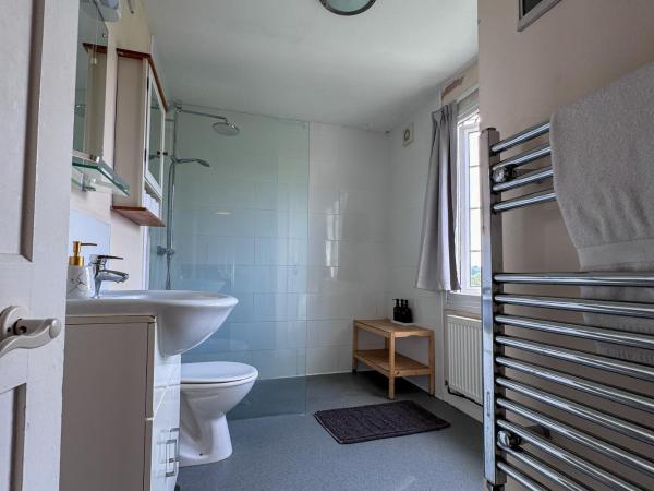 Spacious home in Bath, nature and city! : photo 7 de la chambre bungalow 2 chambres