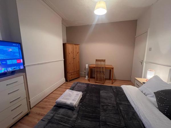 Private Rooms in Victorian House, Forest Hill, London : photo 5 de la chambre chambre double avec salle de bains commune