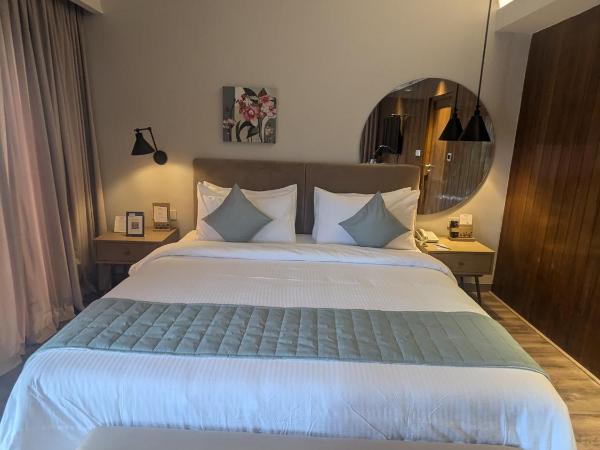 Fortune Beach Resort ECR, Chennai - Member ITC'S Hotel Group : photo 1 de la chambre chambre lit king-size - vue sur mer