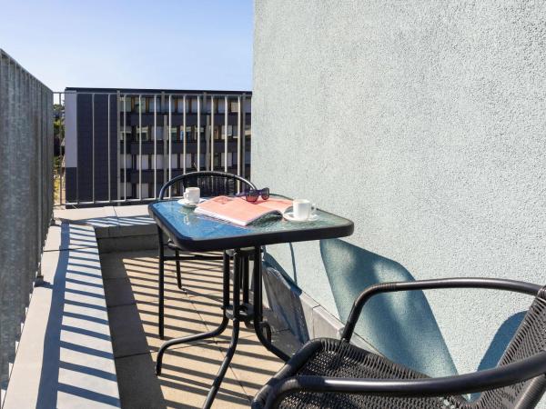 ibis Basel Bahnhof : photo 3 de la chambre chambre double panorama avec balcon