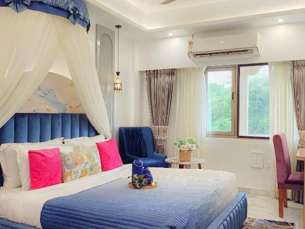 Hotel Sarang Palace - Boutique Stays : photo 4 de la chambre luxurious bathtub room with canopy