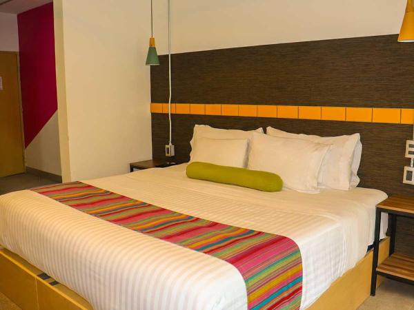 Estancias VIVE MX wtc : photo 1 de la chambre suite lit king-size