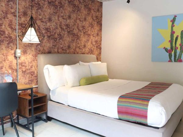 Estancias VIVE MX wtc : photo 3 de la chambre suite junior avec terrasse