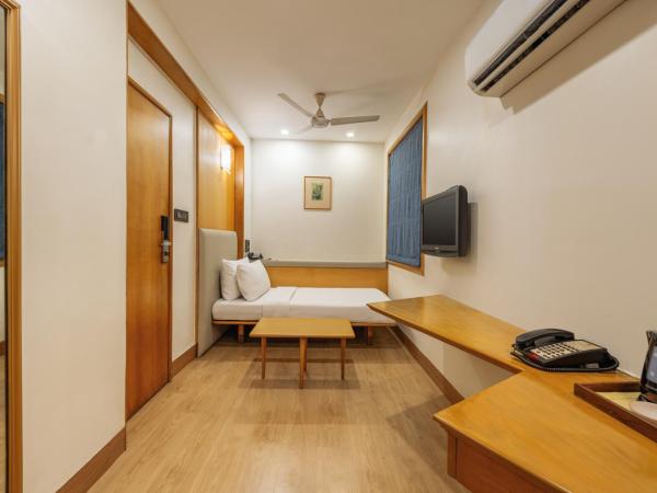 The Shalimar Hotel, Kemps Corner : photo 1 de la chambre chambre studio