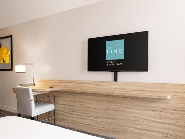 The LINQ Hotel and Casino : photo 1 de la chambre chambre de luxe avec 2 lits queen-size - non-fumeurs