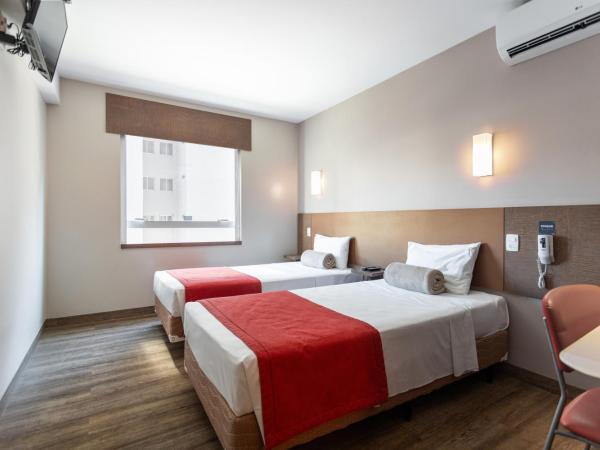 Go Inn Hotel Curitiba : photo 3 de la chambre chambre lits jumeaux standard